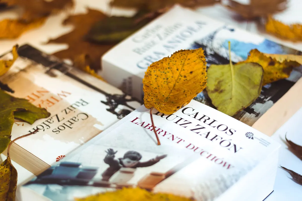Timing a Book Launch Around the UK Book Calendar